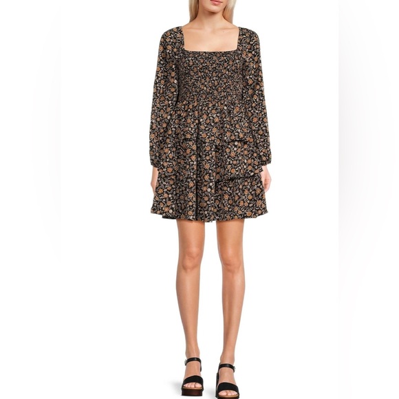 Dresses & Skirts - Blu Pepper Floral Print Long Sleeve Tiered Mini Dress